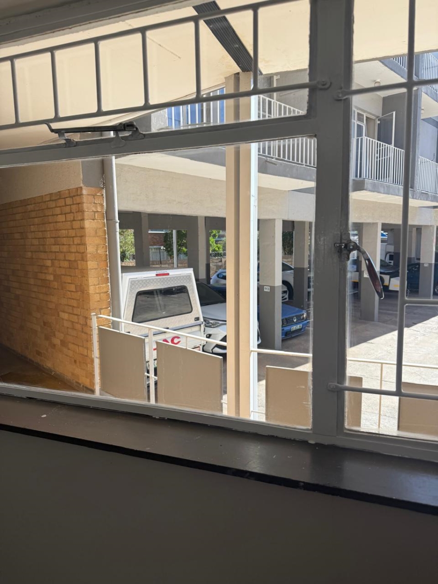 1 Bedroom Property for Sale in Baillie Park North West